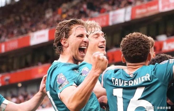 关于巴黎圣日耳曼已确认签下前英超球员的信息